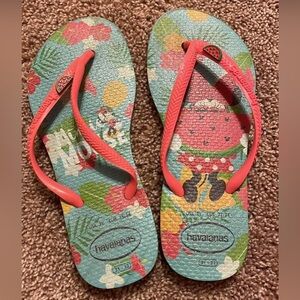 Havaianas Minnie Mouse Tropical Print Flip Flops with Coral Straps size 2Y